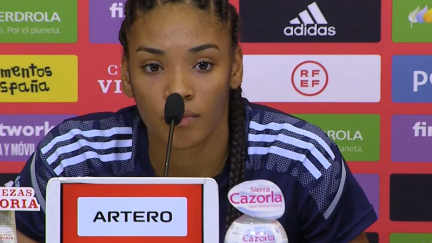 Salma Paralluelo, durante la rueda de prensa. Foto: RFEF.