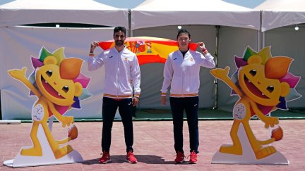 Pablo Abián fue junto a la jugadora de tenis de mesa María Xiao el abanderado de la delegación española.