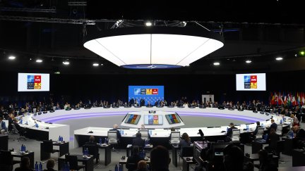 Segunda jornada de la Cumbre de la OTAN que se celebra este jueves. / EFE/ Sergio Pérez