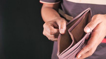 El 7,8% de los aragoneses tuvo que retrasar alguno de los pagos relativos a su vivienda habitual en 2021. / Canva