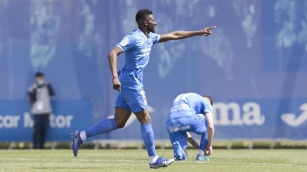 Abou Kanté durante un encuentro con el Fuenlabrada.