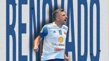 Carlos Retamar seguirá un año más en el AD Sala 10.