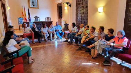 Reunión con los alcaldes de los municipios afectados por el incendio de Ateca./Diputación de Zaragoza.