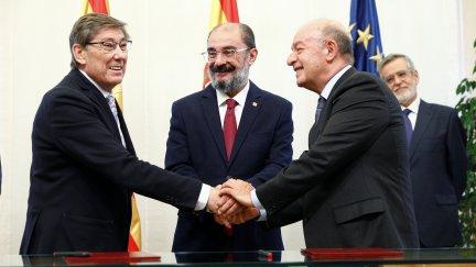 Firma de un protocolo de colaboración entre el Gobierno de Aragón y Astún. / Gobierno de Aragón