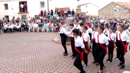 La primera referencia documental sobre el dance data de 1717. Cuatro siglos después confían en que se mantenga como referente cultural.