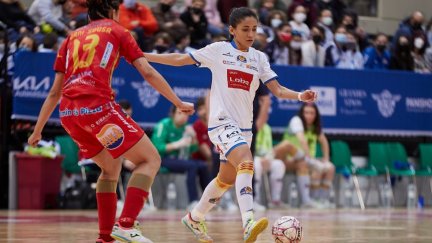 Andreza durante un encuentro con el Sala Zaragoza.