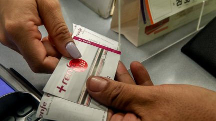 Los usuarios de Renfe adquieren 1.139 abonos gratis de Media Distancia en solo dos día en Aragón. / Europa Press