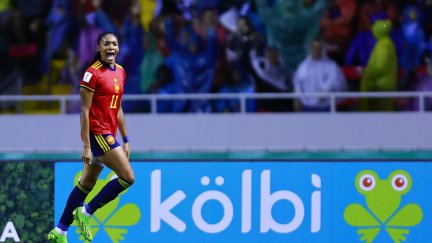Salma Paralluelo celebra en la final contra Japón. Foto: Selección Española de Fútbol