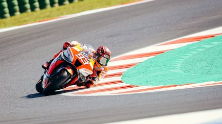 Marc Márquez, durante el test disputado en Misano este martes.