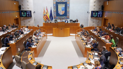 Minutos antes de comenzar el primer pleno del curso político en las Cortes de Aragón./ Cortes de Aragón.