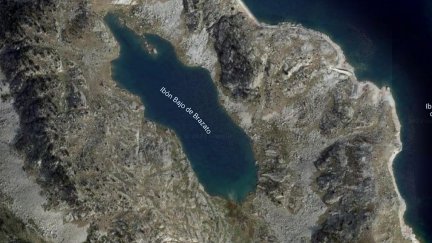 Vista aérea del Ibón de Brazato. / Google Maps