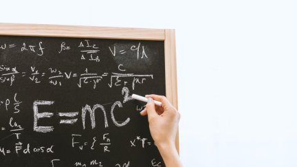 Para el cooridnador del Grado de Matemáticas en la Universidad de Zaragoza, la solución podría ser el aumento de plazas. / Fuente: Pexels