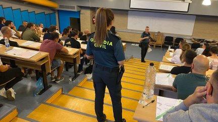 Una Guardia Civil durante el examen de este sábado en Calatayud. / Foto: Guardia Civil.