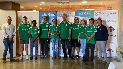 Los jugadores del MyInvestor-Stadium Casablanca posan tras lograr el campeonato.
