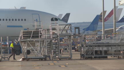 Las obras del nuevo hangar avanzan en el aeropuerto de Teruel.