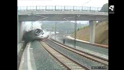 Imagen de archivo del momento del accidente en la curva de Angrois.