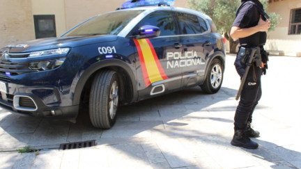 El agresor ha sido detenido y está en dependencias policiales en el Actur.