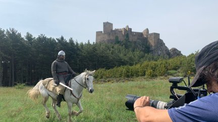 Rodaje del episodio de 'Antecessor' en Loarre. / CARTV