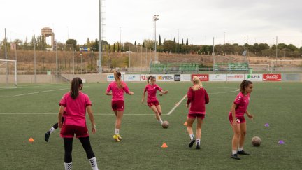 Las jugadoras del Zaragoza CFF en un entrenamiento reciente.