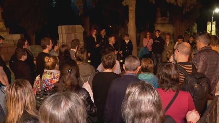 Una de las visitas guiadas al cementerio de Torrero (Zaragoza).