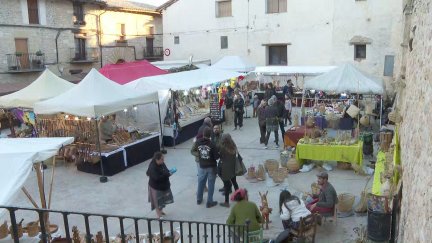 Imagen de la Feria de Alimentos y Artesanía de Monroyo. / CARTV
