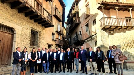 Aliaga presenta los planes de Sostenibilidad Turística de las comarcas turolenses. / Gobierno de Aragón.