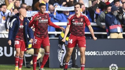 Francho, tras el 1-2 que le daba eventualmente la victoria al Real Zaragoza. Foto: LaLiga