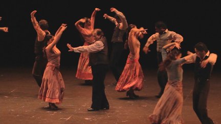 Puesta en escena de 'Fuego'.