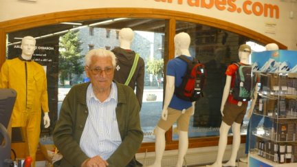 Fallece a los 90 años el empresario José Barrabés, uno de los impulsores del turismo de montaña en el Valle de Benasque.