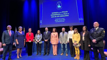 Lambán ha participado en la entrega de de medallas de oro y títulos honoríficos a personas y entidades por parte del Ayuntamiento de Ejea de los Caballeros. / Gobierno de Aragón