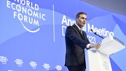 Pedro Sánchez durante su intervención este martes en el Foro Económico de Davos. / EFE