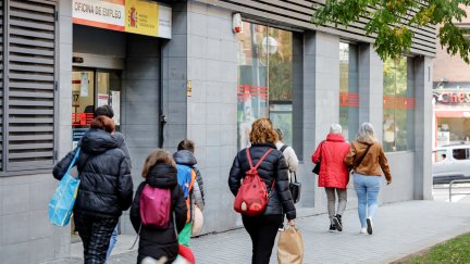 En el cuarto trimestre de 2022 la población activa en Aragón se reducía en 2.700 personas en un año. / Europa Press