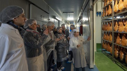 Chefs internacionales recorren Aragón para conocer su gastronomía y sus alimentos. | DGA