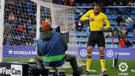 Bebé durante el partido. Foto: LaLiga