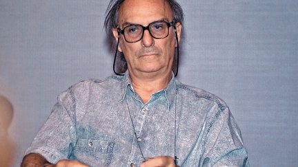 El director de cine Carlos Saura, a 11 de mayo de 1998, en Madrid (España). / Contacto Photo-Europa Press