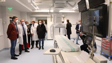 El presidente del Gobierno de España ha visitado este sábado el Hospital Clínico Universitario Lozano Blesa de Zaragoza. / Gobierno de Aragón