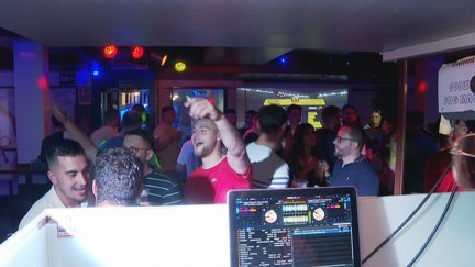 Imagen de archivo de una fiesta nocturna.