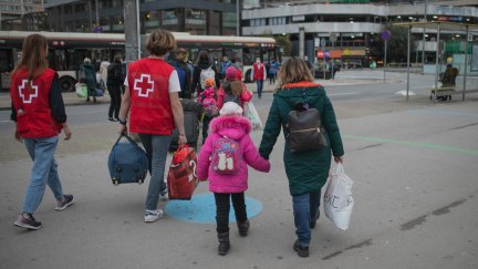 Trabajadores de Cruz Roja colaboraron en la crisis humanitaria derivada de la guerra de Ucrania. / Cruz Roja