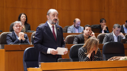 Pleno de las Cortes de Aragón. / Twitter Cortes de Aragón.