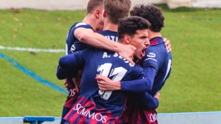 Celebración de un gol de la SD Huesca B. Foto: Twitter Huesca B