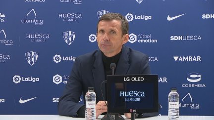 Cuco Ziganda en rueda de prensa tras el partido ante el Levante