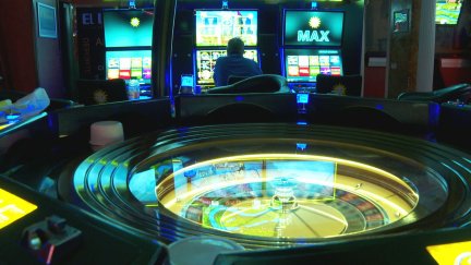 Imagen de un salón de juego. / Aragón TV