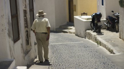 La provincia que registra una tasa superior de habitantes mayores de 65 años es la de Teruel. / Pixabay