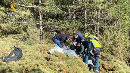 La Guardia Civil ha encontrado restos óseos en Peña Oroel (Huesca). / Guardia Civil
