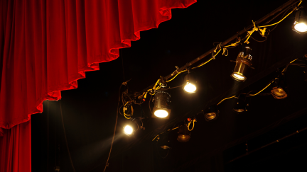 El Día Mundial del Teatro se celebra este lunes. / Canva
