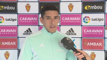 Fran Gámez, en la zona mixta de La Romareda.