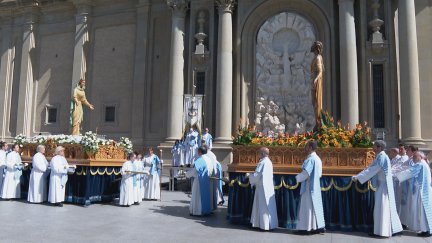 El emotivo encuentro entre Cristo y la Virgen es uno de los momentos más emocionantes de la Semana Santa zaragozana.