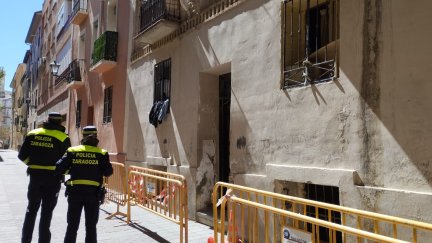 El edificio desalojado se encuentra en el número 17 de la calle Mariano Gracia, en Zaragoza.