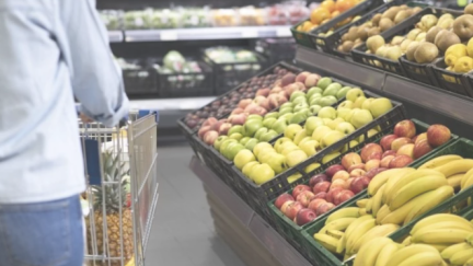 Lineal de fruta en un supermercado. / Europa Press