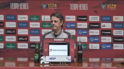 El entrenador de Casademont Zaragoza ha comparecido en rueda de prensa tras el duelo ante el Ucam de Murcia.